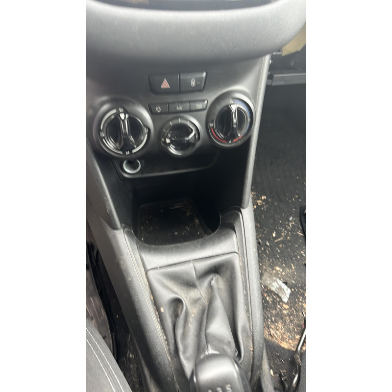 Jante PEUGEOT 208 1 Photo n°8