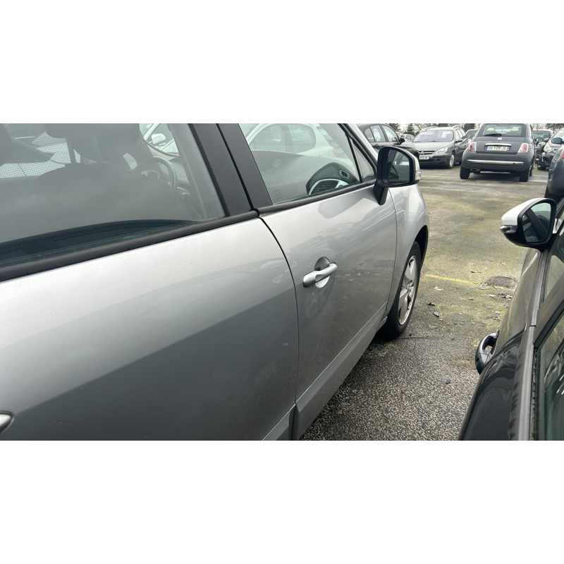 Compteur RENAULT GRAND SCENIC 3 Photo n°15
