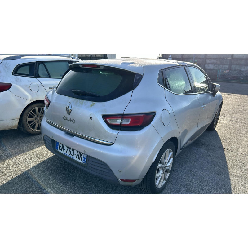 Attache ceinture avant droit RENAULT CLIO 4 Photo n°9