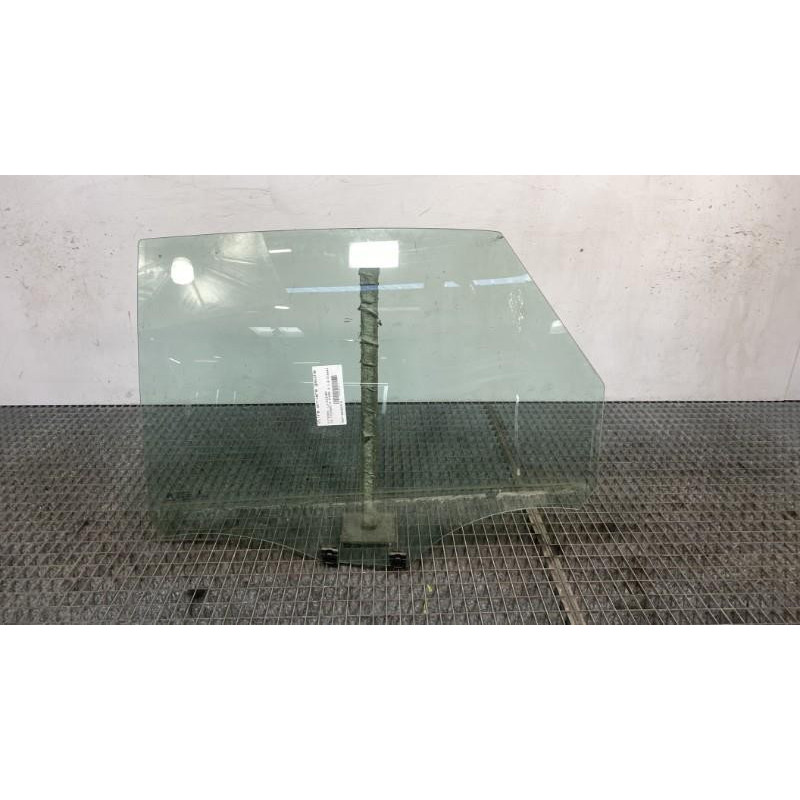 Vitre arriere gauche CITROEN C4 PICASSO 2 Photo n°4