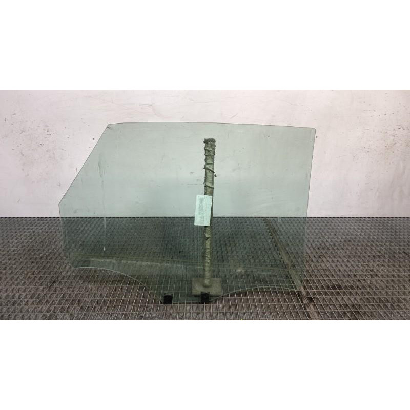 Vitre arriere gauche CITROEN C4 PICASSO 2 Photo n°5