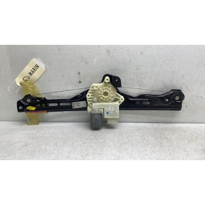 Leve vitre electrique arriere gauche CITROEN C4 PICASSO 2 Photo n°1