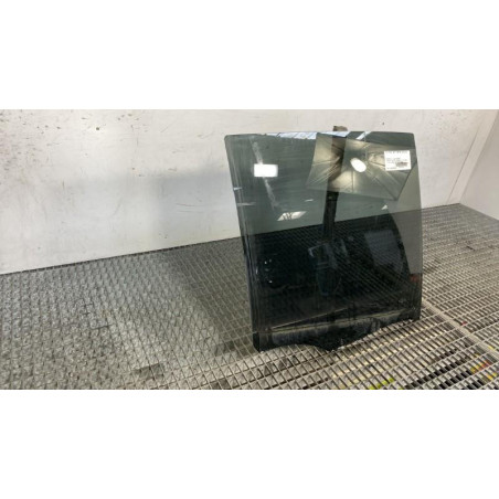 Vitre arriere droit RENAULT GRAND MODUS Photo n°1