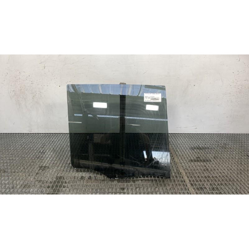 Vitre arriere droit RENAULT GRAND MODUS Photo n°3