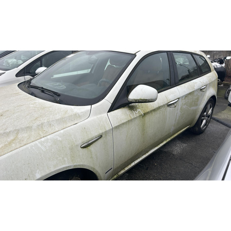 Feu arriere principal gauche (feux) ALFA ROMEO 159 Photo n°13