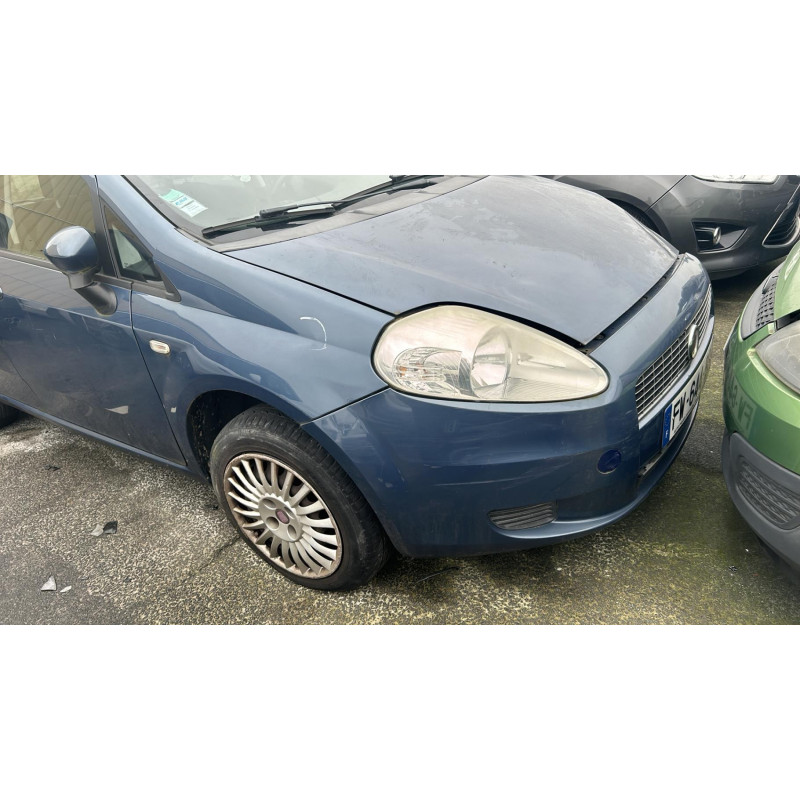 Compresseur clim FIAT GRANDE PUNTO Photo n°15