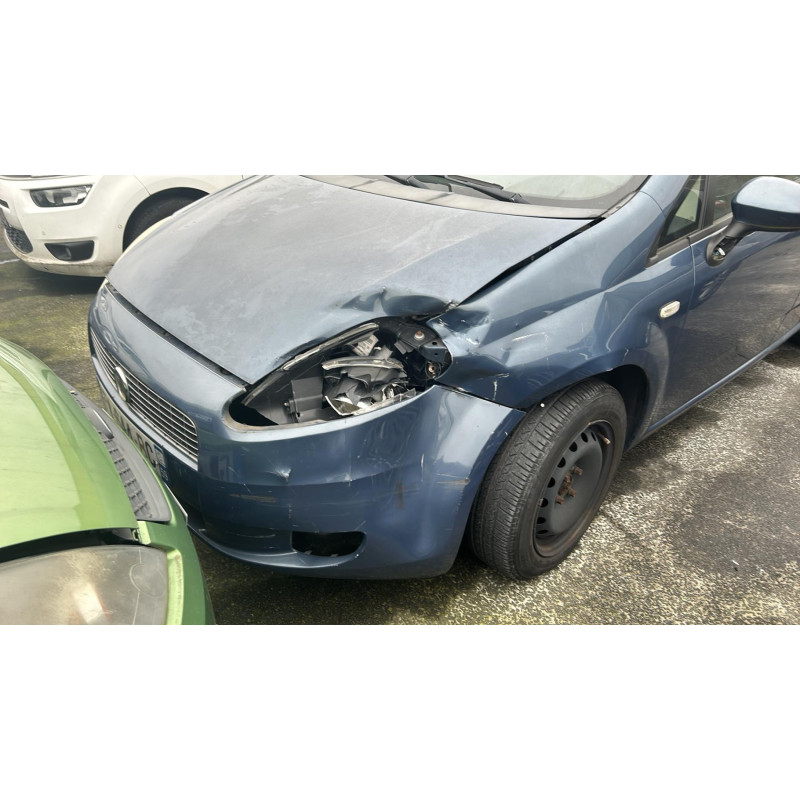 Compresseur clim FIAT GRANDE PUNTO Photo n°18