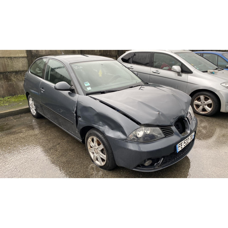 Bouton de coffre SEAT IBIZA 3 Photo n°9