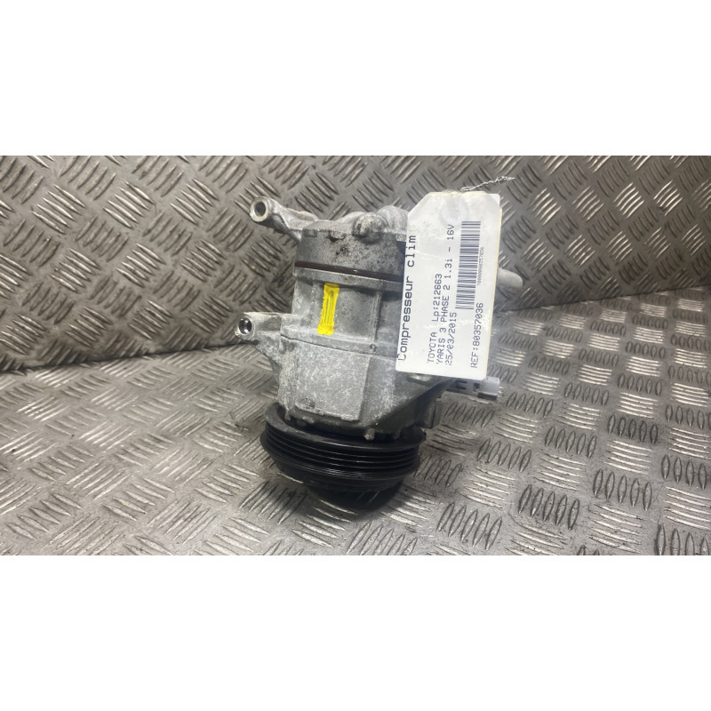 Compresseur clim TOYOTA YARIS 3 Photo n°1