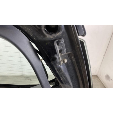 Malle/Hayon arriere PEUGEOT 4007 Photo n°1