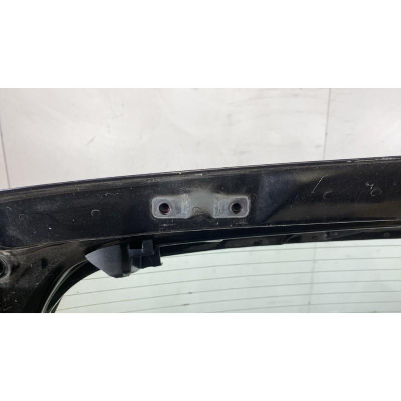 Malle/Hayon arriere PEUGEOT 4007 Photo n°4