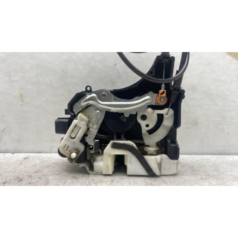 Serrure arriere droit PEUGEOT 4007 Photo n°4