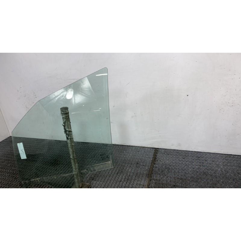 Vitre avant gauche CITROEN C3 AIRCROSS Photo n°3