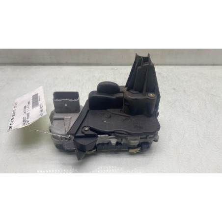 Serrure avant droit PEUGEOT 307