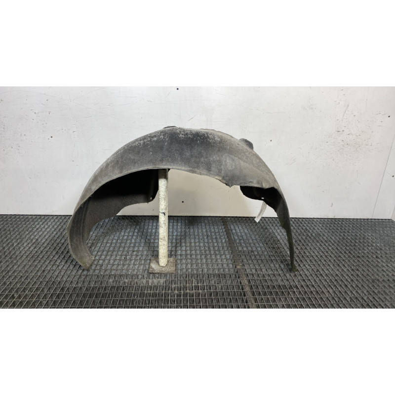 Pare boue arriere gauche BMW SERIE 1 E87 Photo n°4