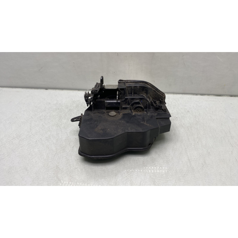 Serrure arriere droit BMW SERIE 1 E87 Photo n°2