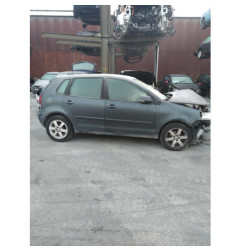 Porte avant gauche VOLKSWAGEN POLO 4