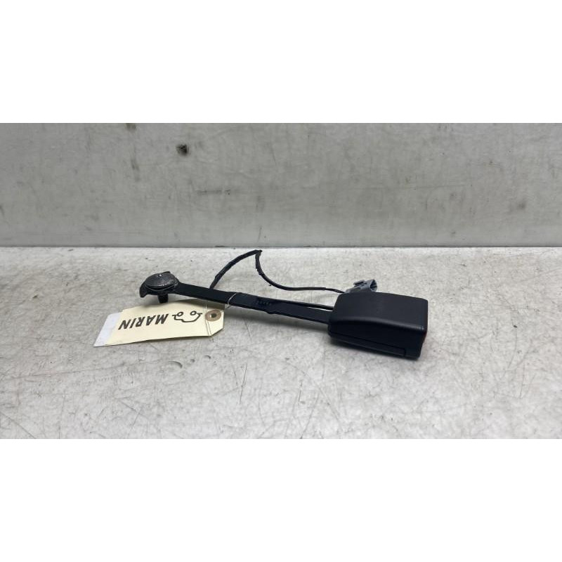 Attache ceinture avant gauche RENAULT TALISMAN Photo n°3