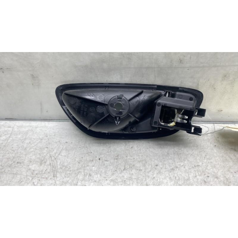 Poignee interieur arriere gauche RENAULT TALISMAN Photo n°3
