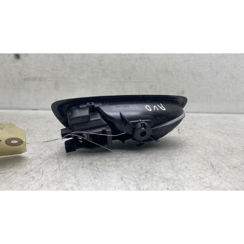 Poignee interieur avant droit RENAULT TALISMAN Photo n°3