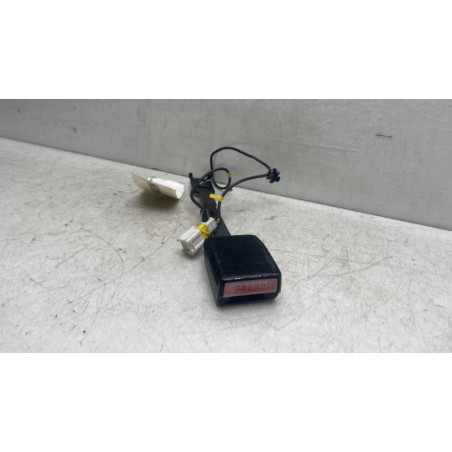 Attache ceinture avant droit PEUGEOT 308 1 Photo n°1