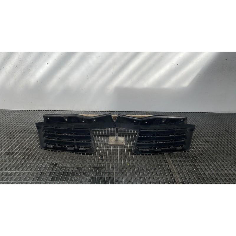 Calandre RENAULT GRAND ESPACE 4 Photo n°1