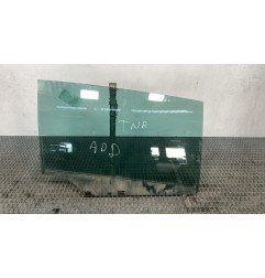 Vitre arriere droit PEUGEOT 5008 1