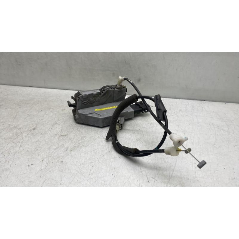 Serrure arriere gauche PEUGEOT 5008 1 Photo n°4