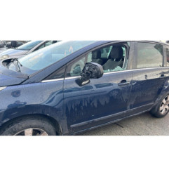 Calculateur moteur PEUGEOT 5008 1