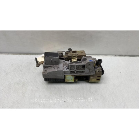Serrure avant gauche PEUGEOT 807