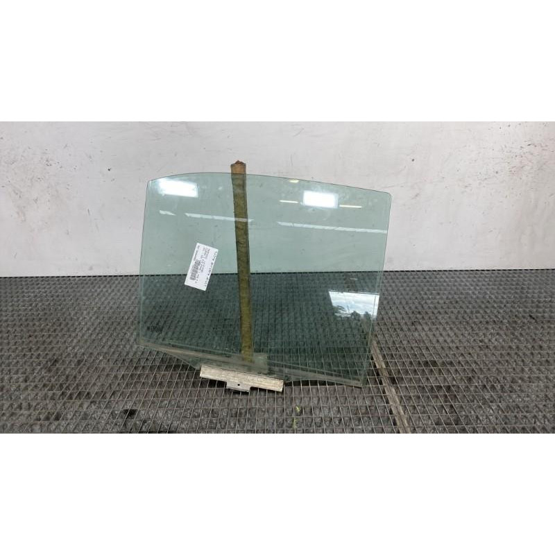 Vitre arriere droit MERCEDES CLASSE E 210 Photo n°5