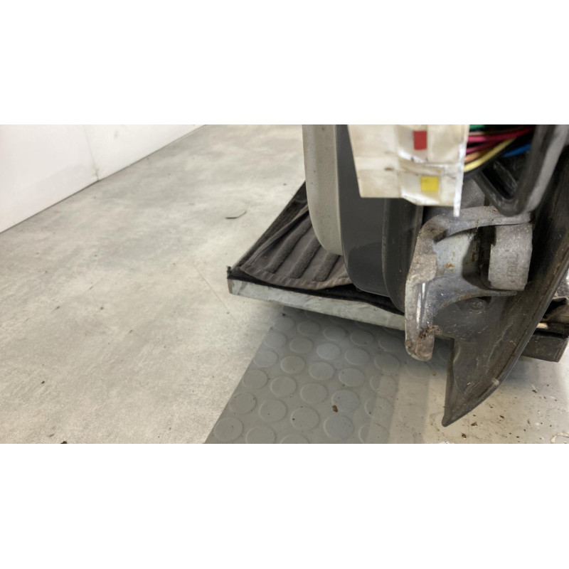 Porte avant gauche KIA CERATO Photo n°4
