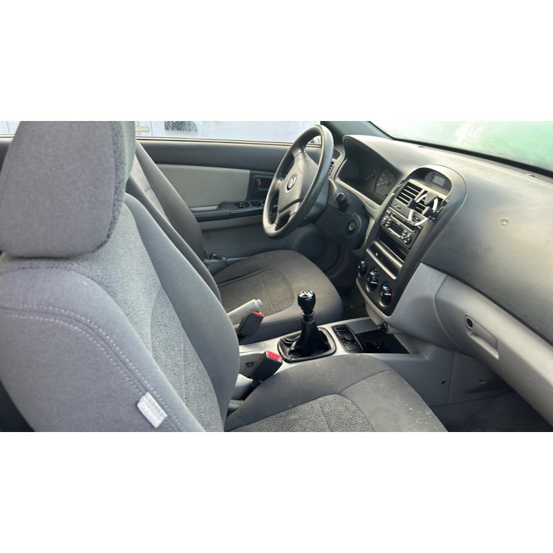 Moteur KIA CERATO Photo n°11