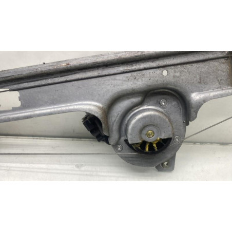 Leve vitre electrique avant droit RENAULT SCENIC 2