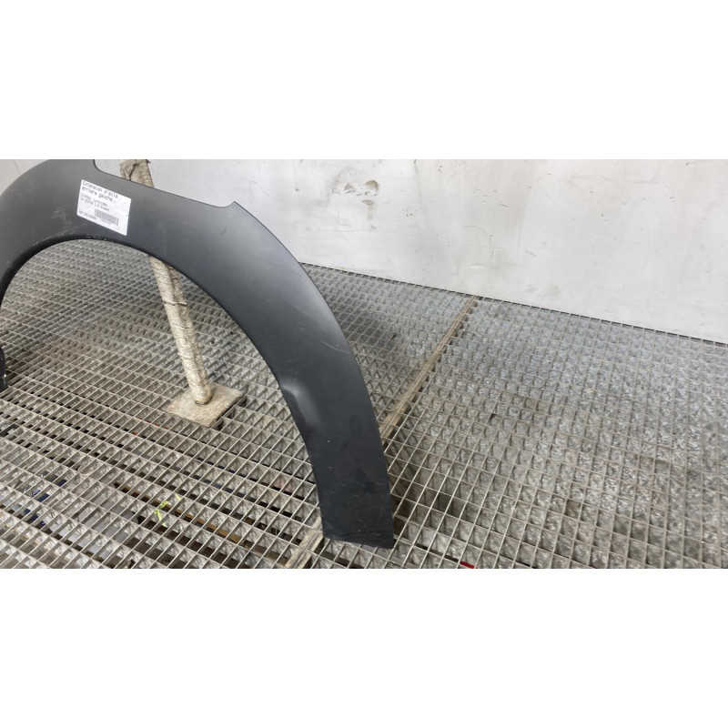 Extension d'aile arriere gauche CITROEN C4 CACTUS Photo n°2