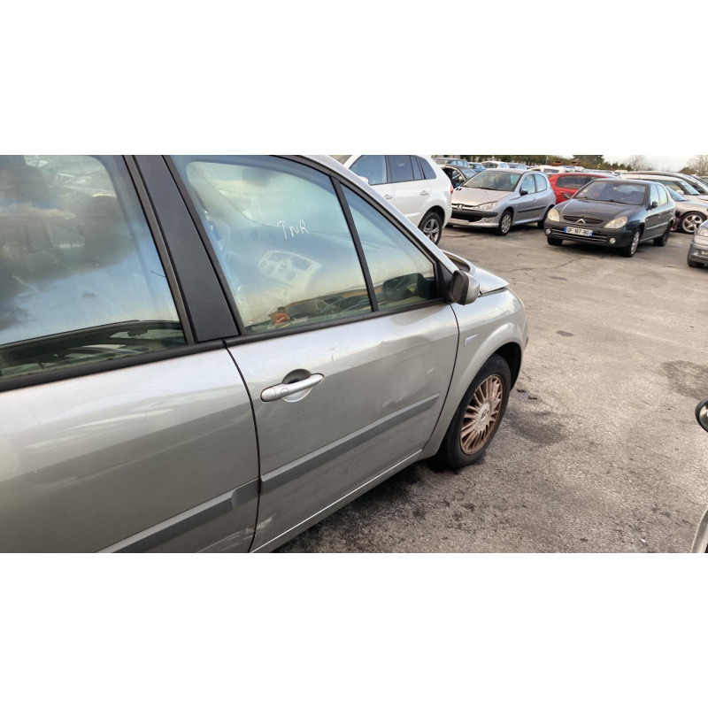 Interrupteur de leve vitre avant droit RENAULT SCENIC 2 Photo n°4