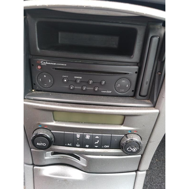 Porte avant droit RENAULT LAGUNA 2 Photo n°12