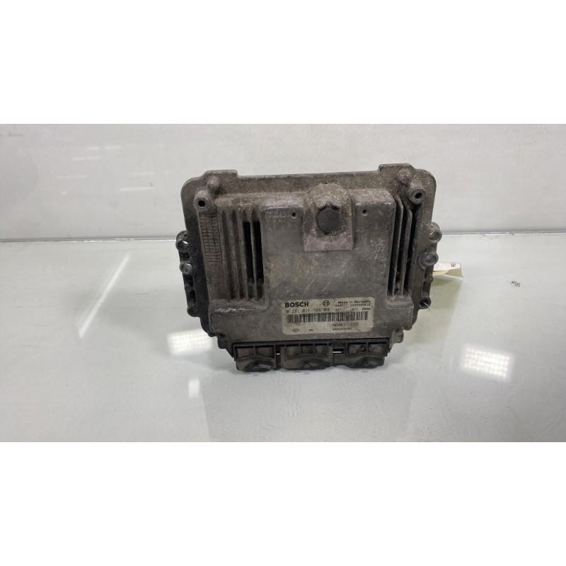 Calculateur moteur RENAULT LAGUNA 2 Photo n°3