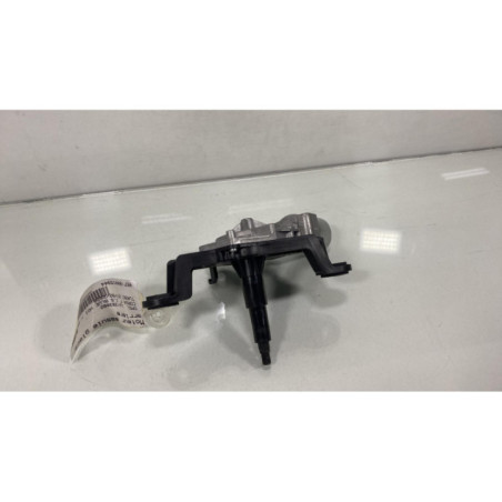 Moteur essuie glace arriere OPEL CORSA F Photo n°1