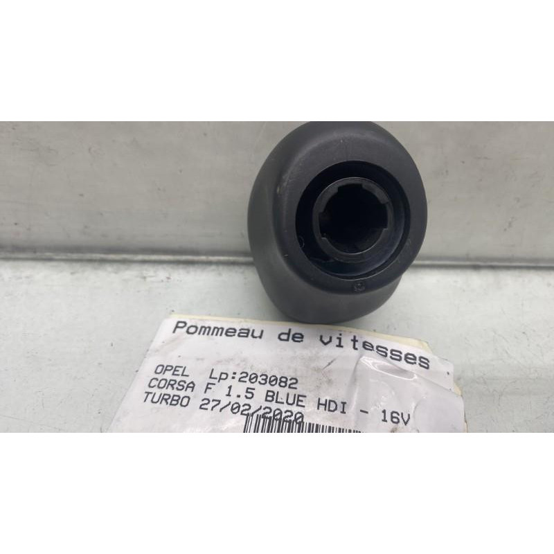 Pommeau de vitesses OPEL CORSA F Photo n°2