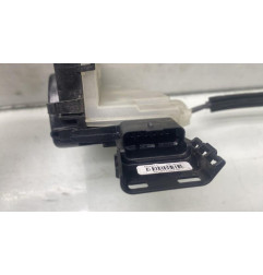 Serrure arriere droit OPEL CORSA F