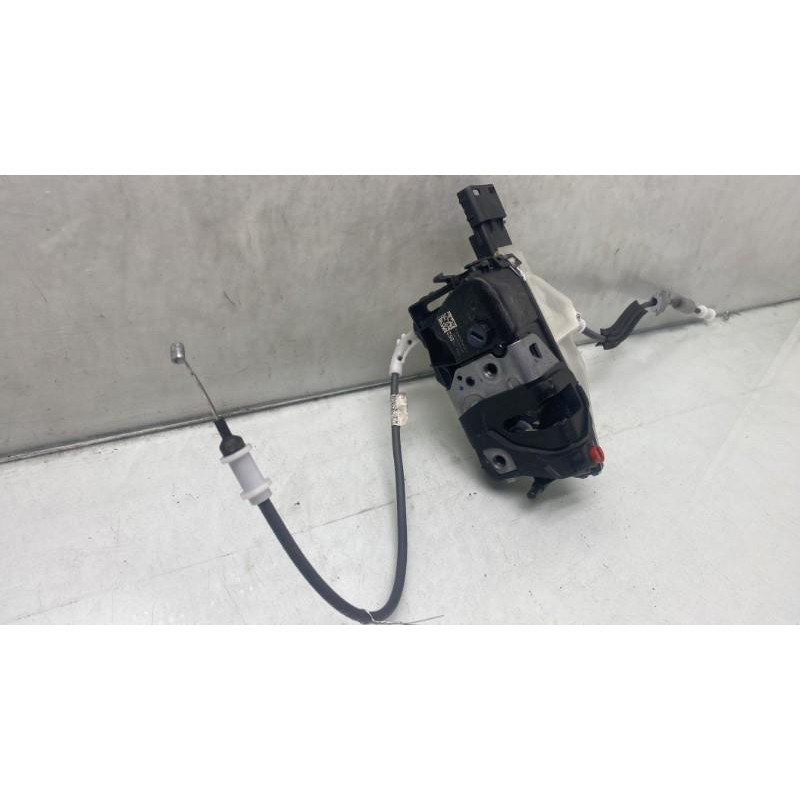 Serrure arriere droit OPEL CORSA F Photo n°3