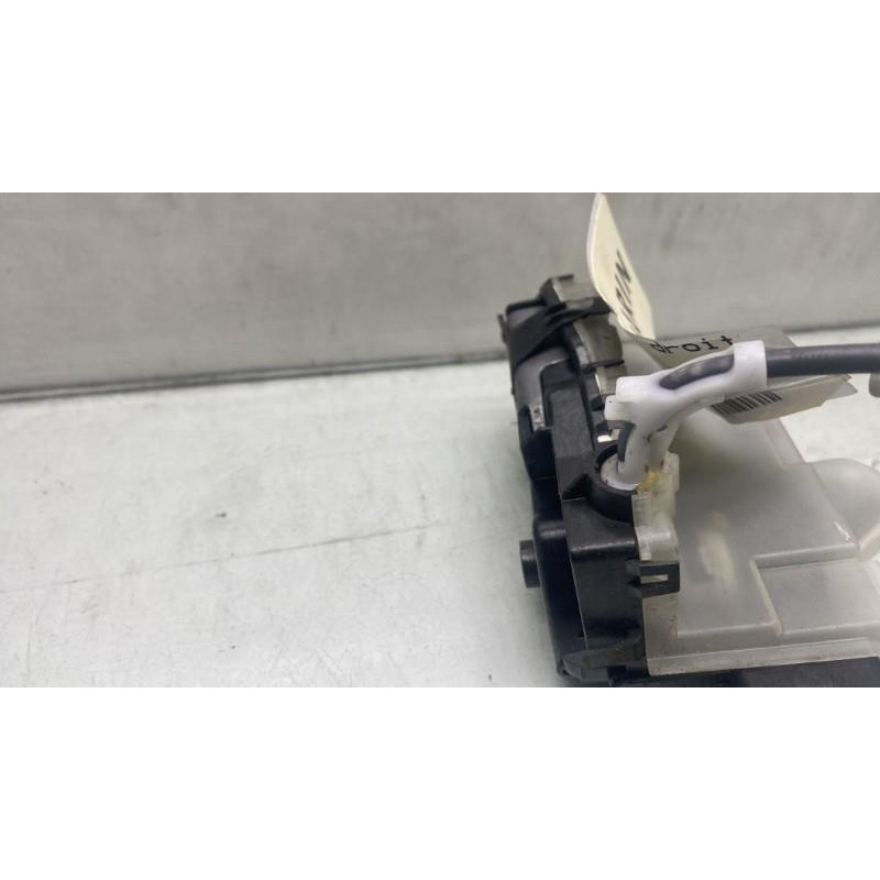 Serrure avant droit OPEL CORSA F Photo n°2