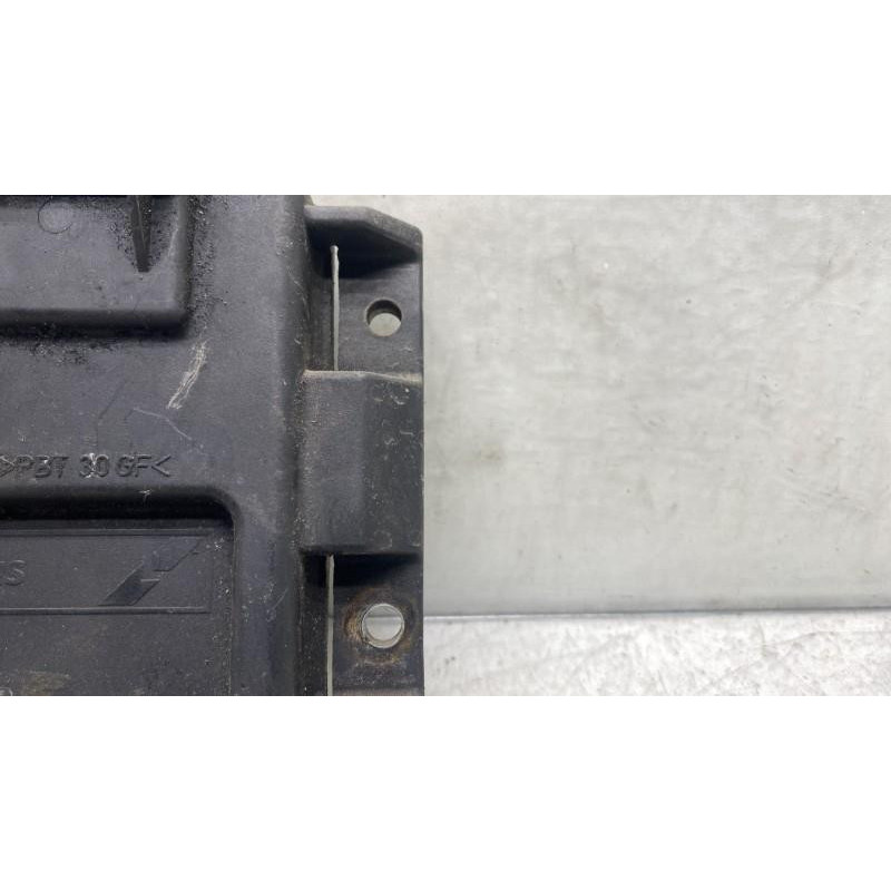 Calculateur moteur PEUGEOT PARTNER 1 Photo n°4