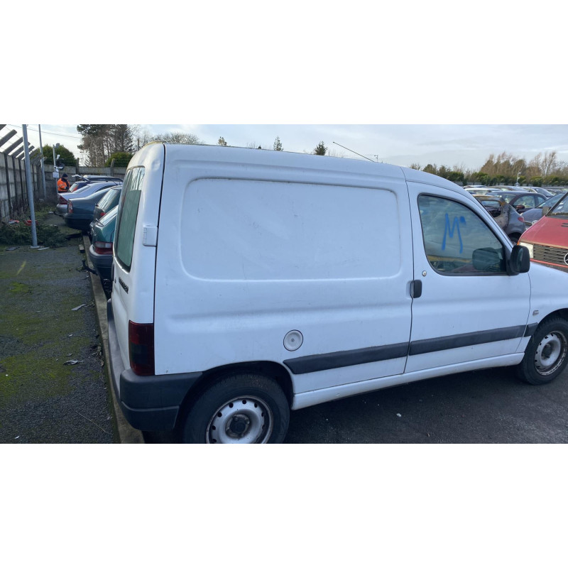 Calculateur moteur PEUGEOT PARTNER 1 Photo n°13