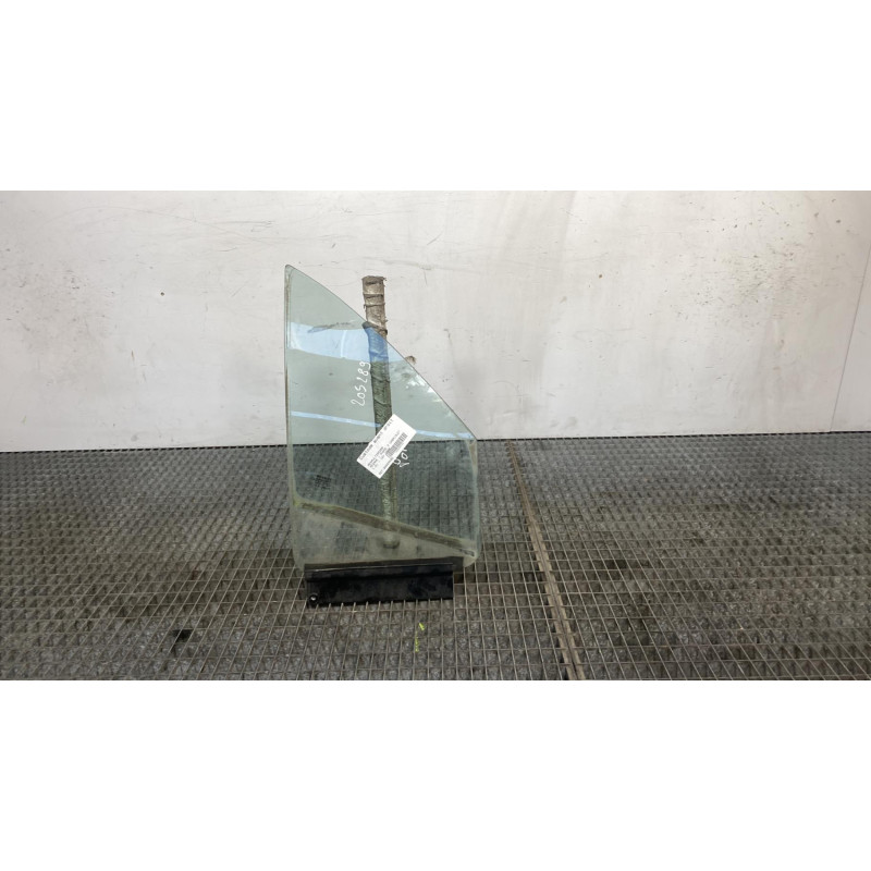 Custode avant gauche (porte) RENAULT MEGANE 1 Photo n°4