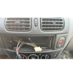 Custode avant gauche (porte) RENAULT MEGANE 1