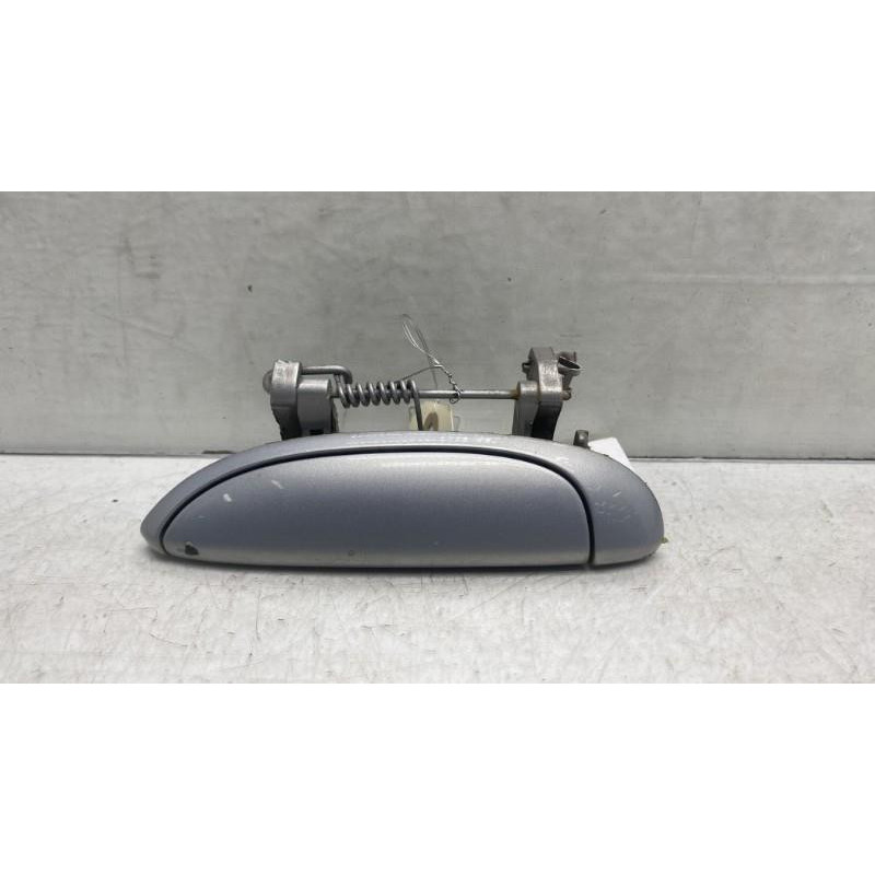 Poignee porte avant gauche RENAULT MEGANE 1 Photo n°3