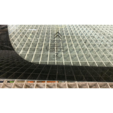 Vitre arriere gauche CITROEN C4 CACTUS Photo n°1