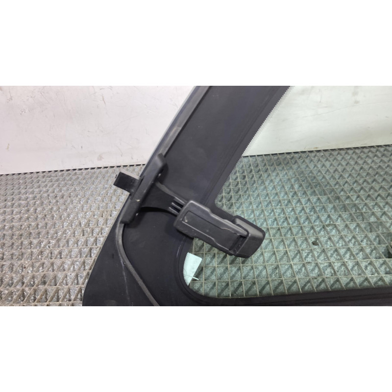 Vitre arriere gauche CITROEN C4 CACTUS Photo n°2